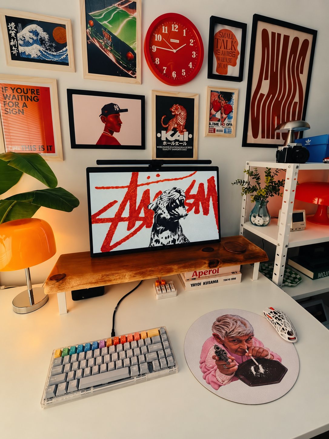 NAUGHTY MOUSE — Mouse Pad Granny en el setup